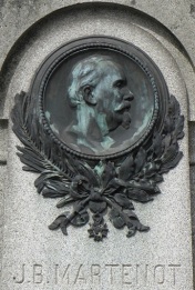 Tombe de J.B. Martenot