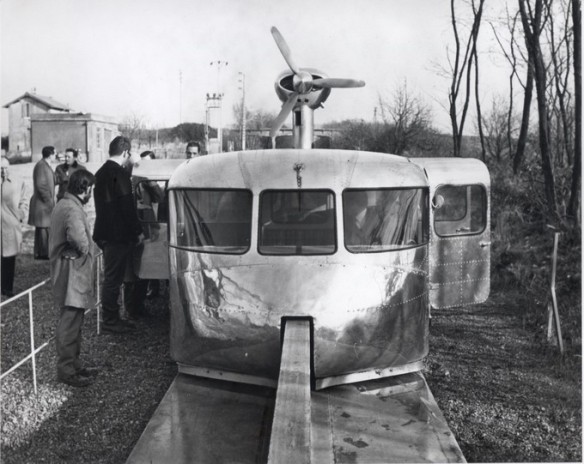 Aerotrain3