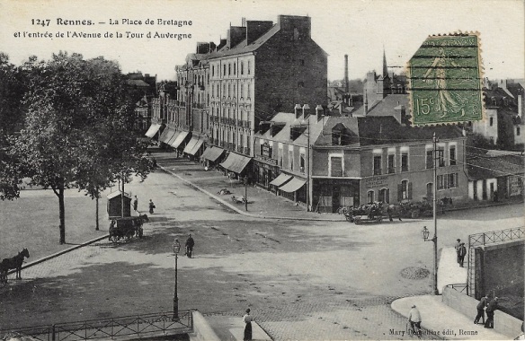 CPA_Rennes_PlBretagne_1920