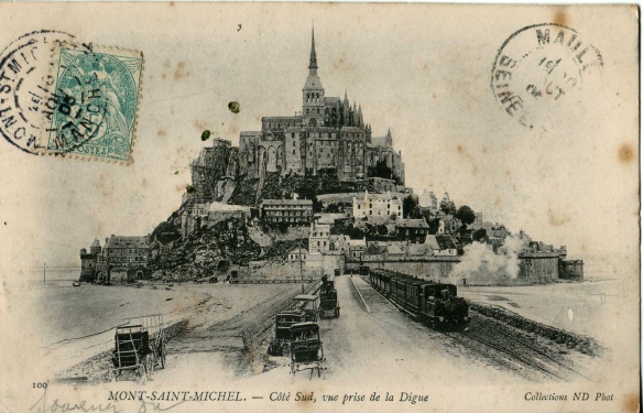 MontStMichel